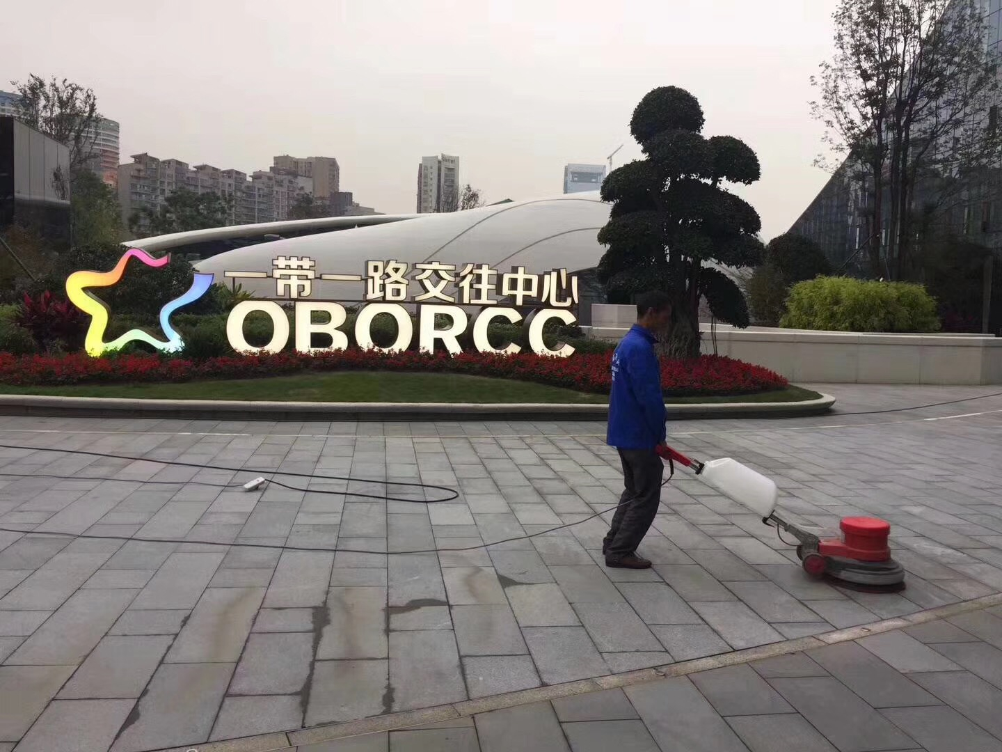 各類(lèi)地面清洗